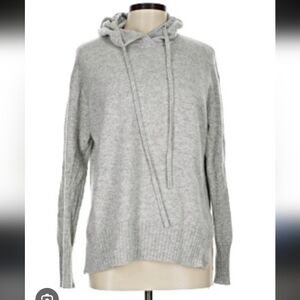 Banana Republic Light Gray Women's Hoddie Sweater Italian Merino Blend
